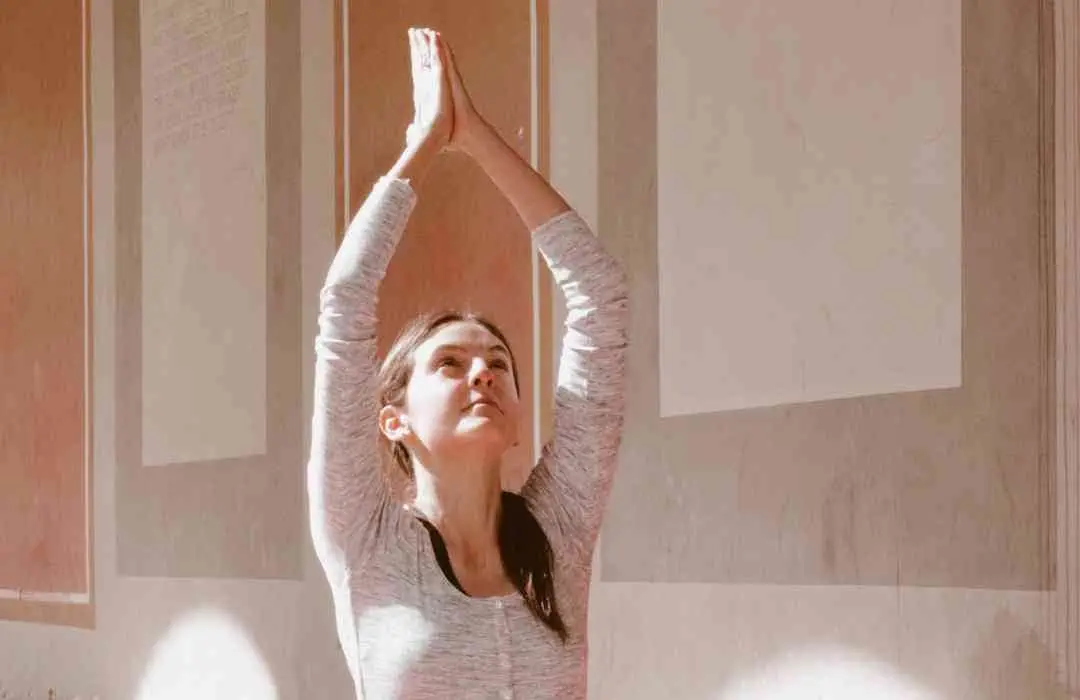 8 Morning Flow Yoga
